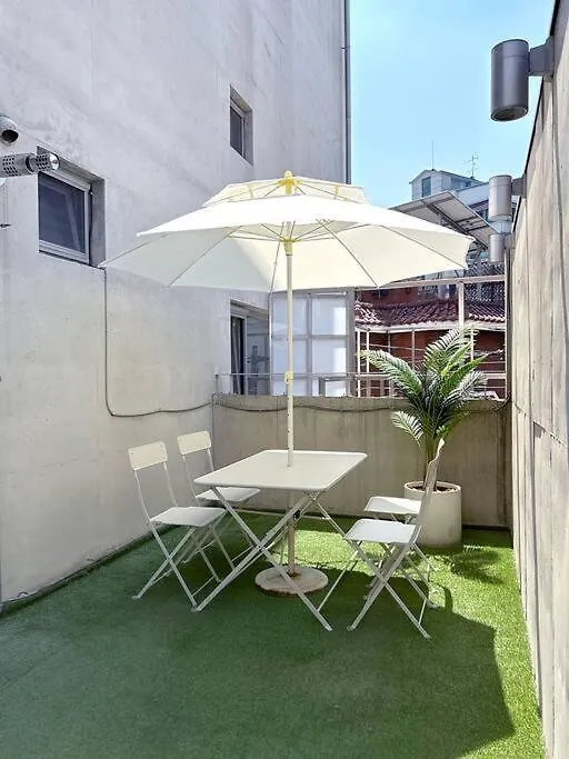 Hongdae Good Vibe With Terrace Apartment Seoul 0*,